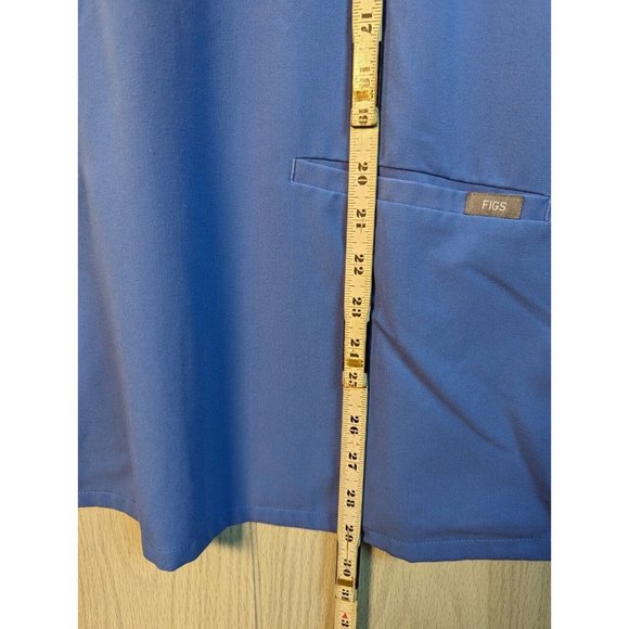 FIGS Scrubs Scrub Top Technical Collection  Light Blue XXL 2XL Short Sleeve - Picture 5 of 5